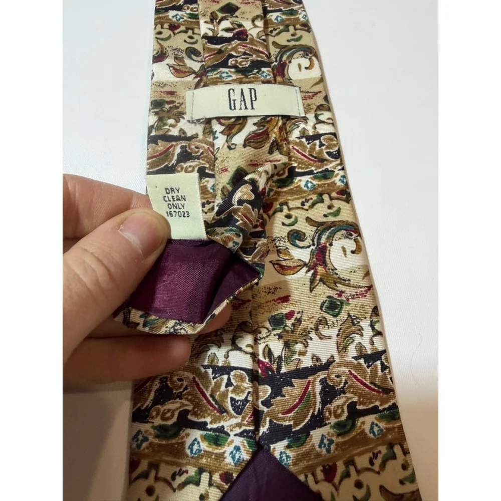 Vintage GAP Silk Tie Tapestry Floral Novelty Print USA Retro 90s